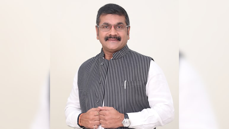 Shiv Sena UBT Split 3.0: Who Is Sachin Ahir? Aaditya Thackeray's Confidante Joins Shinde Sena