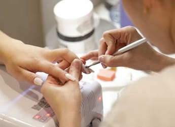 UK Gel Nail Ban: Doctor Explains How Trimethylbenzoyl Diphenylphosphine Oxide Impacts Your Health