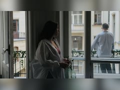 हर महीने 2.2 लाख इनकम, फिर भी नहीं बच रहे पैसे, कपल ने रेडिट पर पोस्ट कर मांगी मदद