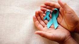 Cancer Alert: फक्त 3 सवयी बदला आणि कॅन्सरचा धोका 50% कमी! डॉक्टरांनी सांगितलेला 'हा' फॉर्म्युला नक्की काय आहे?