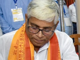 West Bengal Cabinet Portfolios: पश्चिम बंगाल में मंत्रियों के विभागों का बंटवारा, यहां देखें पूरी लिस्ट