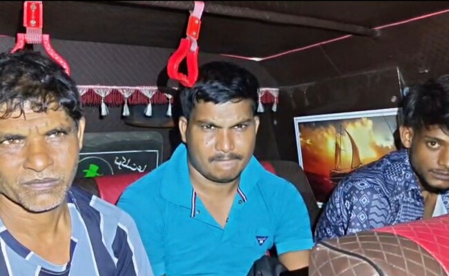 4 Migrant Workers From Bengal Caught With 35 Kg Marijuana In Kerala