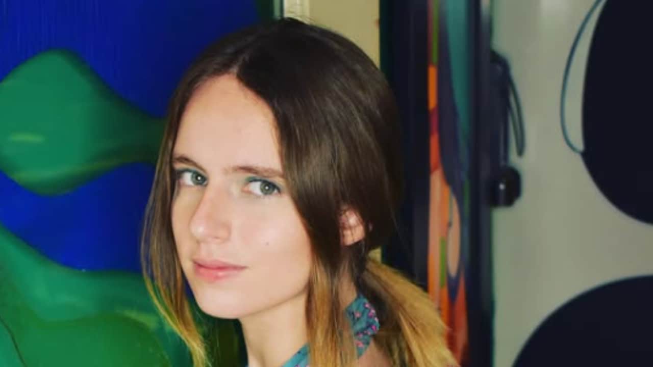 5 Female Streamers Who Got Their Private Pictures Leaked Online