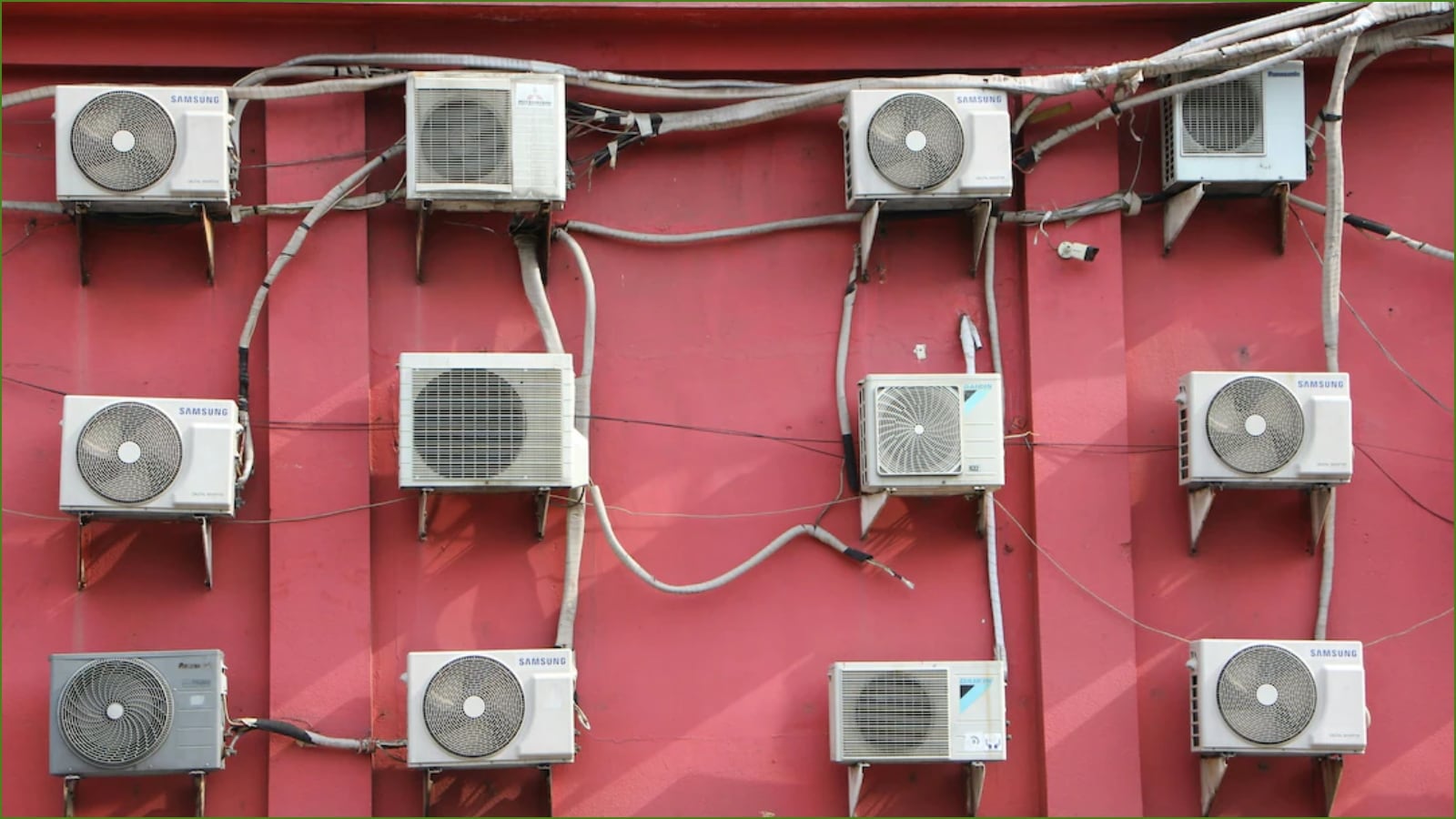 District Cooling: सिंगापुर में बिजली से नहीं, पानी से ठंडे हो रहे घर और बिल्डिंग, 19वीं सदी की अनोखी तकनीक!