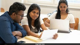 12वीं के बाद बिना JEE-NEET के ये हैं 10 हाई सैलरी करियर