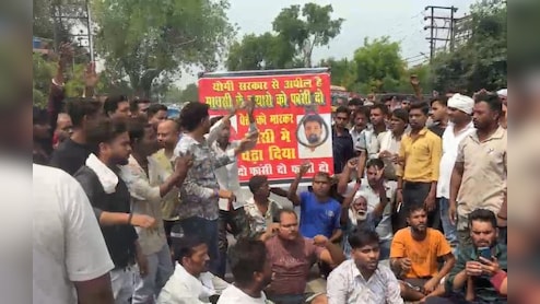 यूट्यूबर मानसी की मौत! परिजनों ने थाने में शव रखकर किया प्रदर्शन, कहा- लखनऊ पुलिस की जांच पर शक