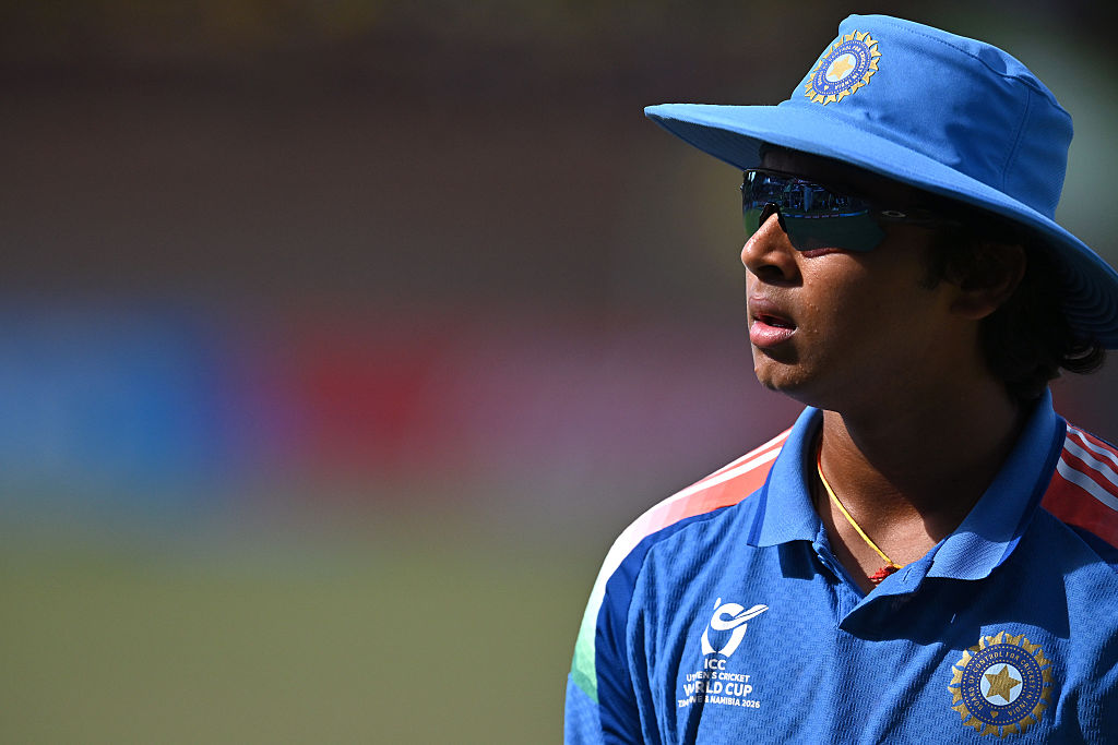 IND vs IRE: वैभव के डेब्यू पर फिरेगा पानी! बारिश ने बढ़ाई फैंस की चिंता, जानें क्या है ताजा अपडेट