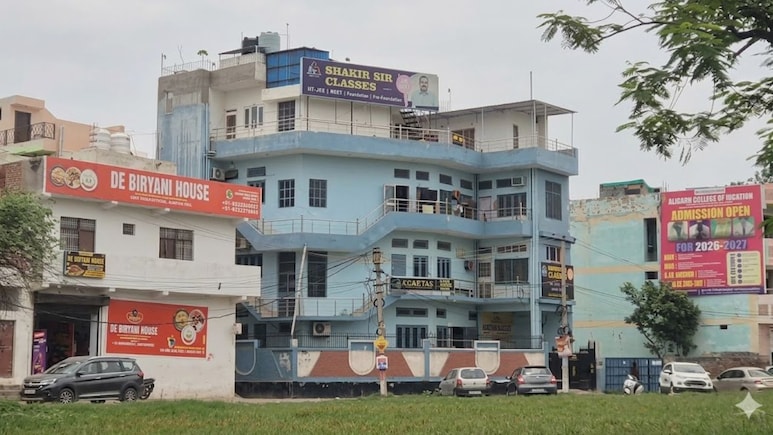 लखनऊ अग्निकांड के बाद अलीगढ़ में 2000 अवैध भवनों को गिराने की तैयारी, एक्शन में ADA