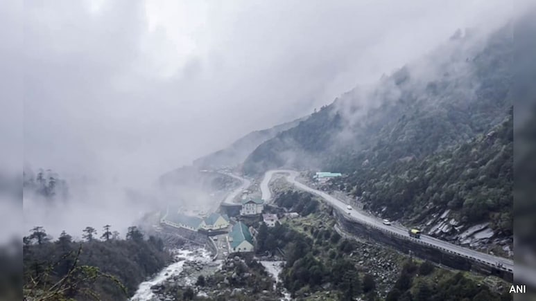 Kailash Mansarovar Yatra Commences As First Batch Of Pilgrims Cross Into China Via Nathu La Pass