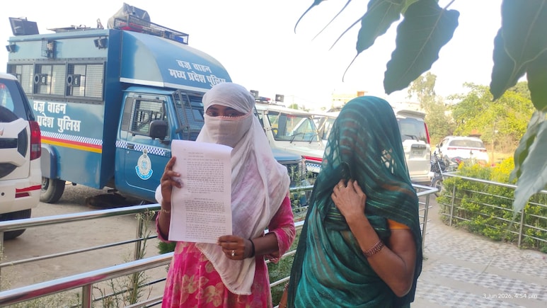शादी का झांसा, दुष्कर्म, बंधक बनाकर मारपीट और 50 हजार ऐंठे; मऊगंज में आदिवासी युवती ने लगाए गंभीर आरोप