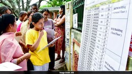 NEET एग्जाम के लिए दिल्ली, पंजाब, हरियाणा और बिहार समेत इन राज्यों में बस फ्री, जानिए आपके राज्य में छात्रों के लिए क्या है तैयारी