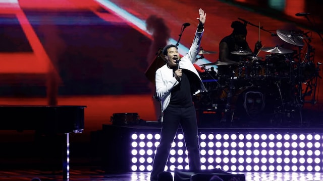 Lionel Richie's reported hospitalisation
