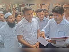 गाजियाबाद में अवैध मदरसों को प्रशासन ने किया सील, कहा- एक हफ्ते में जमा करो कागज 