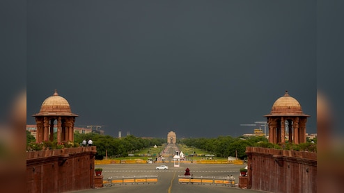 Delhi Sees Above-Normal Temperature, Rain Likely Over Next 2 Days