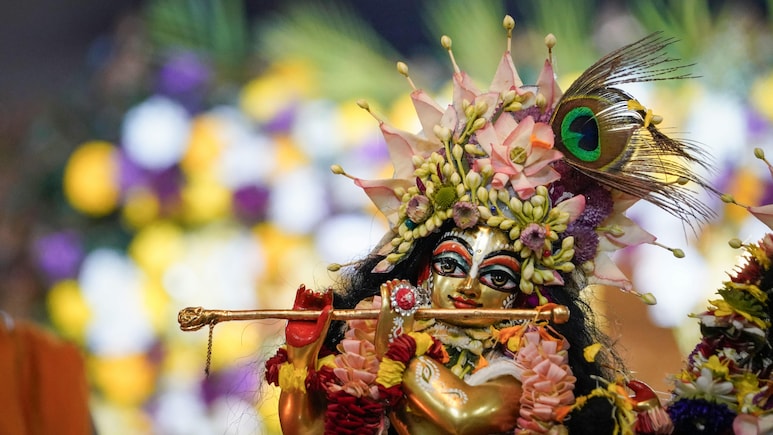 Bansuri Ke Upay: बांसुरी भी बदल सकती है आपका भाग्य, जानें इससे जुड़े अचूक वास्तु उपाय&nbsp;