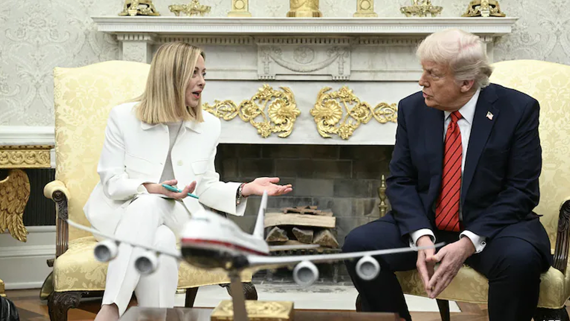 "Italy And I Never Beg": Meloni Fumes After Trump's Photo Claim