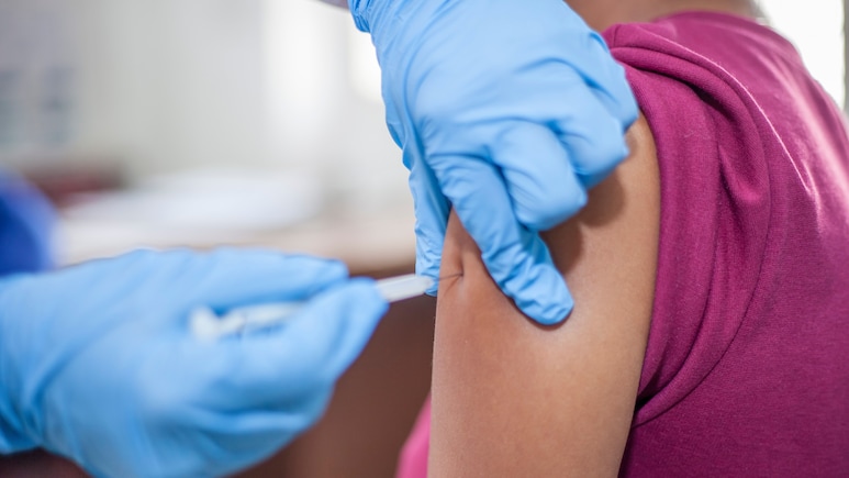 सिर्फ सर्वाइकल कैंसर ही नहीं, गले और सिर के कैंसर से भी बचा सकता है HPV वैक्सीन, जानिए कैसे?