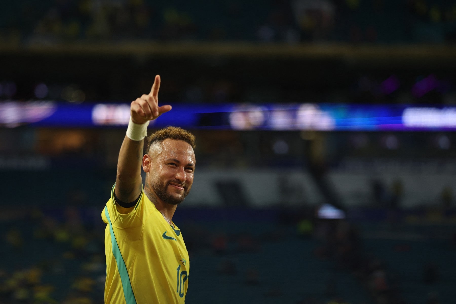 Neymar reportedly donates $250,000 for Venezuela earthquake relief