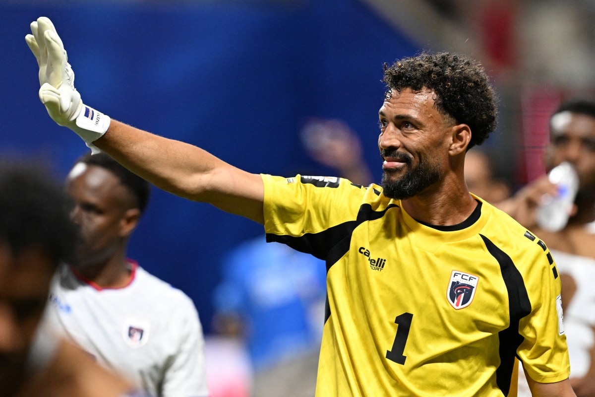 Cape Verde goalkeeper Vozinha makes seven saves as Spain held to draw at World Cup