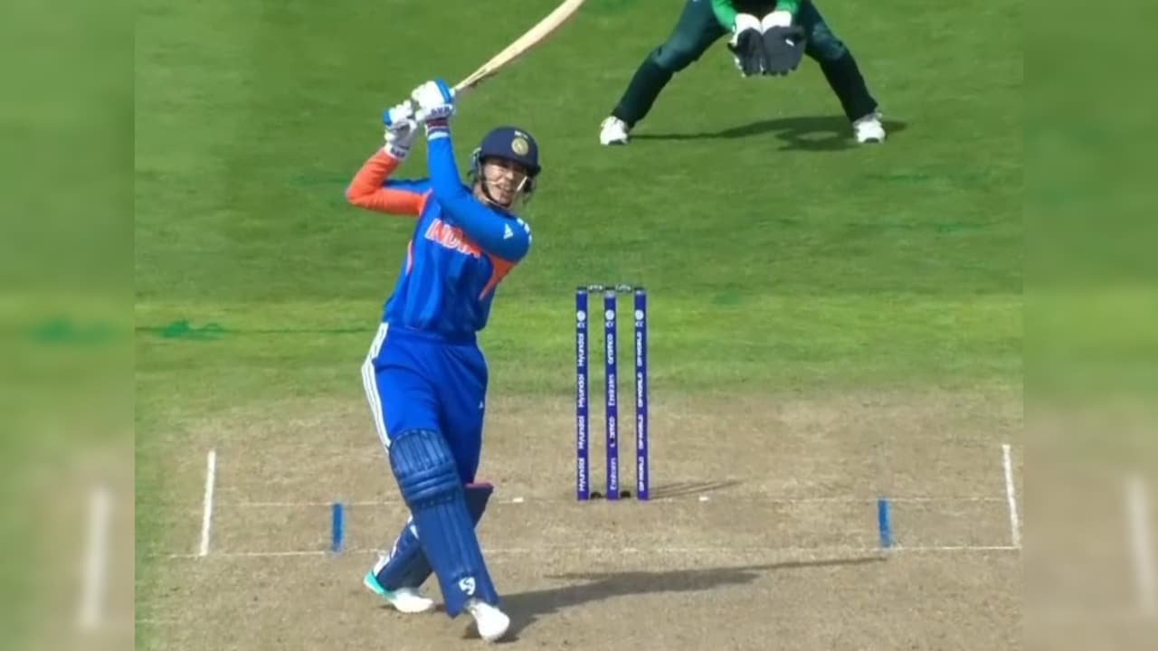 IND W vs PAK W: पाकिस्तान के खिलाफ स्मृति मंधाना का तहलका, 68 रन की पारी में रचा इतिहास, पहली भारतीय बैटर बनीं