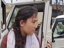 NEET से पहले फरिश्ता बनकर पहुंचे ADCP, &nbsp;परेशान छात्रा को अपनी गाड़ी से पहुंचाया सेंटर, जमकर हो रही है तारीफ