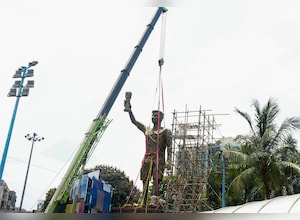 Lionel Messis Unsafe 70-Foot Statue In Kolkata Removed Six Months After Installation. Watch
