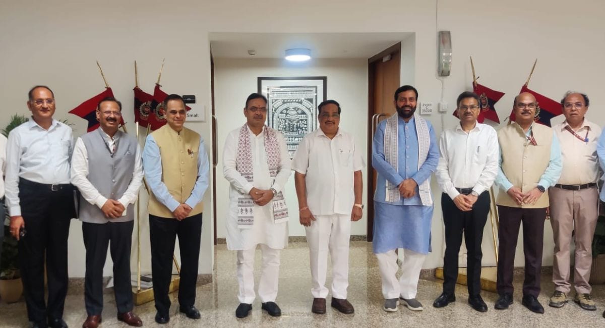 दिल्ली में यमुना जल परियोजना के MoA पर साइन हो गया. 