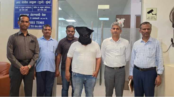 Food Influencer ‘Turbanmirchie' Arrested for Alleged Extortion Using Fake Paneer Worm Video Food Influencer ‘Turbanmirchie' Arrested for Alleged Extortion Using Fake Paneer Worm Video