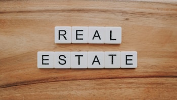Real Estate PE Bets Decline 23% As Investors Turn Cautious Amid Global Uncertainty
