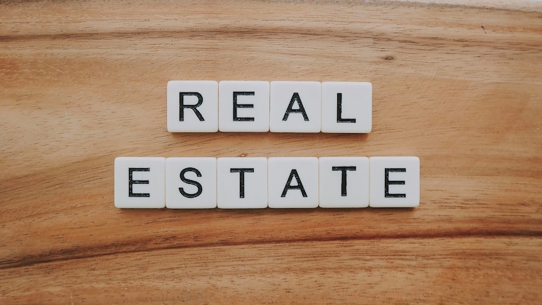 Real Estate PE Bets Decline 23% As Investors Turn Cautious Amid Global Uncertainty