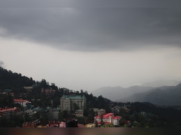 मॉनसून तेज चाल से पहुंचा बिहार,यूपी-छत्तीसगढ़, झारखंड की ओर बढ़ा, दिल्ली को बेमौसम बारिश करेगी सराबोर