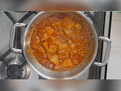 लौकी का नाम सुनते ही नाक-मुंह बनाते हैं घर के बड़े और बच्चे, तो इस सब्जी को एक बार करें ट्राई मांग मांग के खाएंगे Recipe