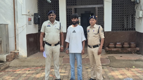 भाभी के गर्भवती होते ही देवर बना हैवान, छत से फेंका, फिर ईंट से कुचलकर मार डाला!