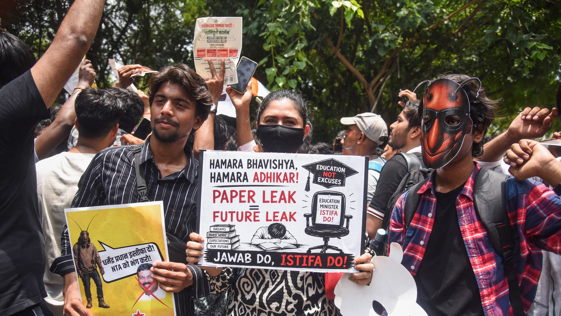 From Online Movement To Street Protest: CJP Gathers At Jantar Mantar