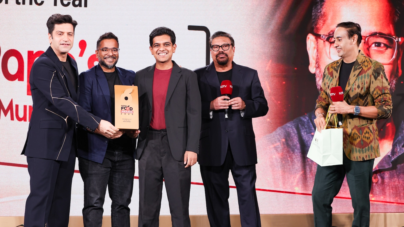 NDTV Food Awards 2026: Papas Wins Best Restaurant Of The Year