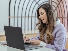New York-Based AI Startup Employee Reveals Her 'Rs 90,000' Side Income