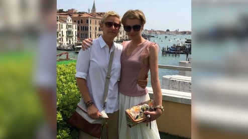 Ellen DeGeneres And Portia de Rossi Share A Kiss While Vacationing Aboard A Yacht&nbsp;