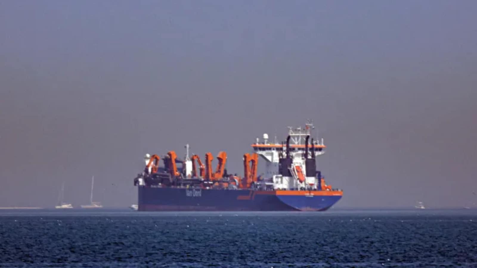 'Iran Unaware': Trump Says US Sneaked 100 Million Oil Barrels From Hormuz