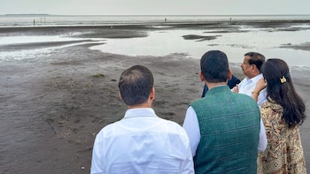 Offshore Airport Near Mumbai To Become Reality Soon? CM Fadnavis Orders Detailed Study