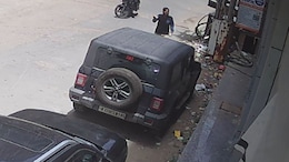 Rajasthan: रेंट पर गाड़ी नहीं दी तो थार पर मारे पत्थर, CCTV में हुआ रिकॉर्ड