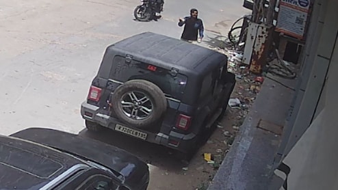 Rajasthan: रेंट पर गाड़ी नहीं दी तो थार पर मारे पत्थर, CCTV में हुआ रिकॉर्ड