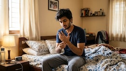 Swollen Hands In The Morning: Possible Causes And Treatment Explained