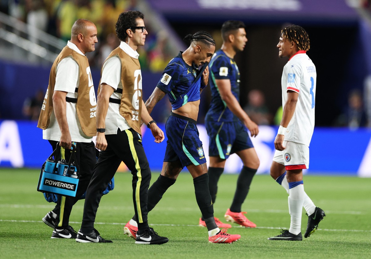 Brazil Star Left In Tears Amid Injury Concerns During FIFA WC, Wife Reveals