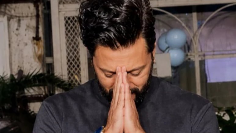 रितेश देशमुख को शिवाजी महाराज वाली टी-शर्ट पहनना पड़ा भारी, पार्टी में शराब पीकर डांस करने के आरोपों पर दी सफाई