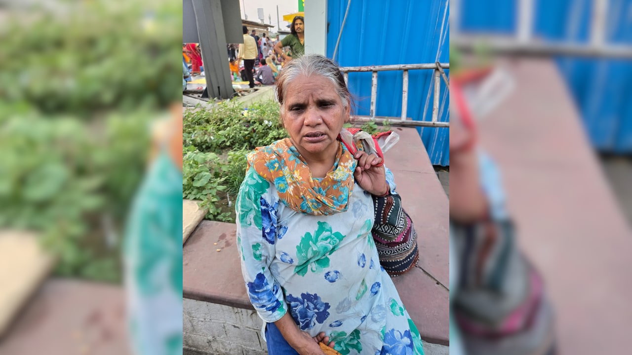 78 साल की कमलेश 78 साल की कमलेश