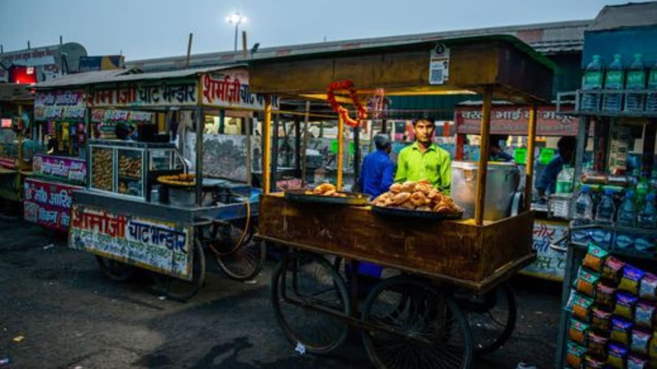 रीवा में स्ट्रीट वेंडर्स के लिए बड़ा मौका, एक ही शिविर में मिलेगा लोन और RuPay कार्ड