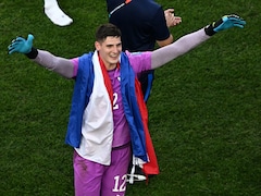 Who Is Orlando Gill? The Paraguay Goalkeeper Who Sold His Clothes Before Becoming A World Cup Hero