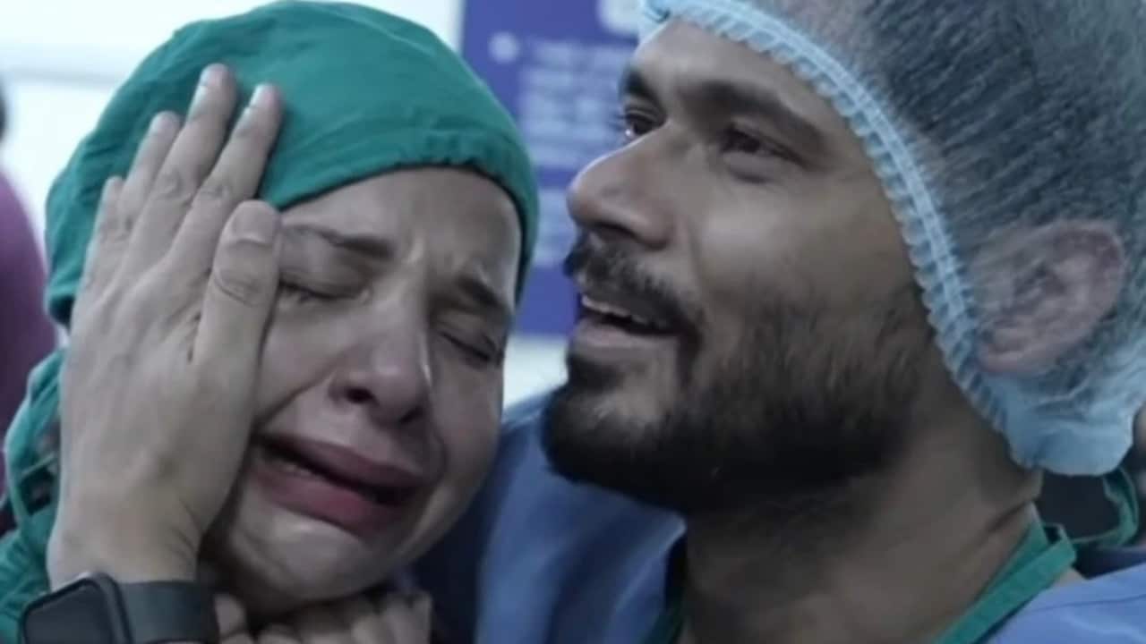 संभावना सेठ 45 की उम्र में बनी मां, 8 IVF हुए फेल, मिसकैरेज का झेला दर्द, अब हुए जुड़वा बच्चे, फूट-फूटकर रोईं एक्ट्रेस