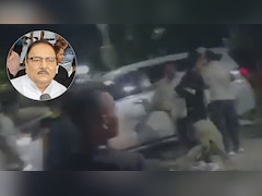बंगाल में TMC विधायक मदन मित्रा की गाड़ी पर हमले का VIDEO, लोगों ने लगाए 'चोर-चोर' के नारे