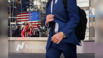 Wall Street Highlights: S&P 500, Nasdaq Give Back Gains as Chip-Stock Dip Buying Fades